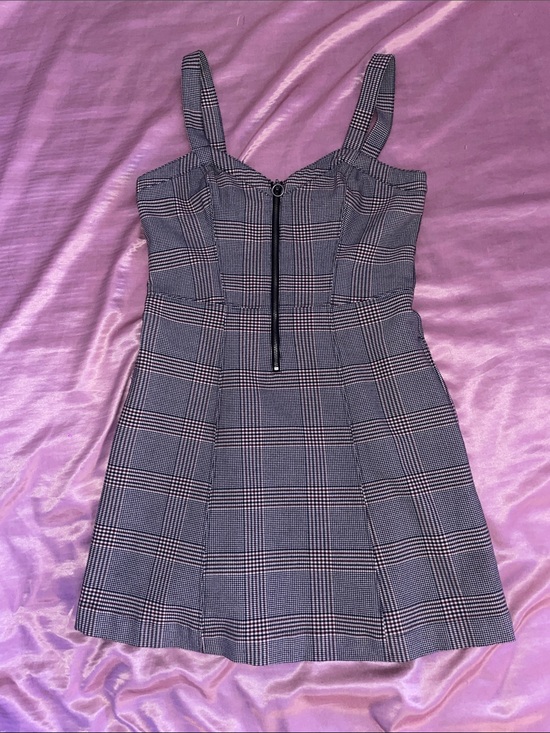 Abercrombie & Fitch Dresses & Skirts - Abercrombie & Fitch Dress 🖤